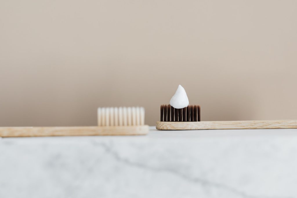 Looking for the best toothpaste to maintain healthy gums while undergoing Invisalign treatment? Check out our guide for the top toothpaste that are compatible with Invisalign and promote gum health. Take care of your oral hygiene with the right toothpaste!